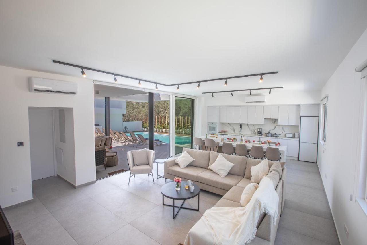 Kube Luxury Villas Айя-Напа Екстер'єр фото